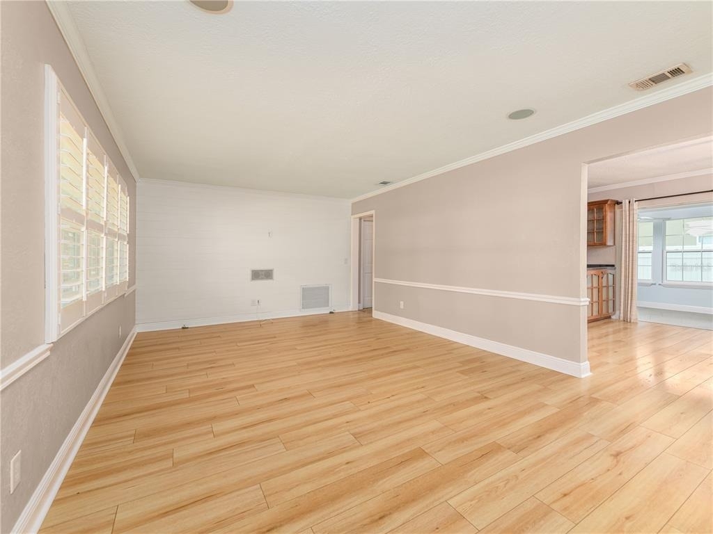 1661 Algonquin Drive - Photo 4