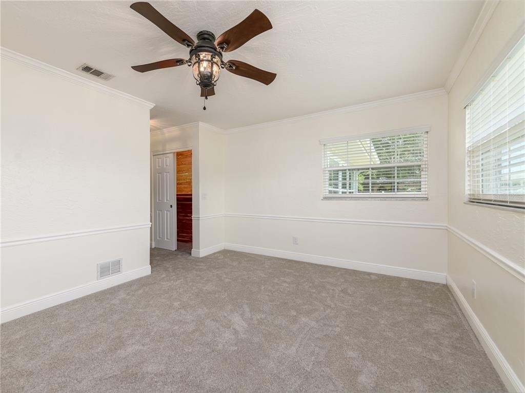 1661 Algonquin Drive - Photo 14