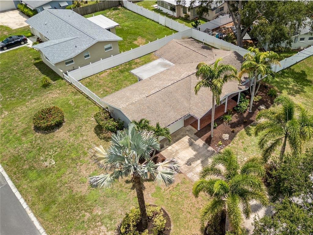 1661 Algonquin Drive - Photo 28
