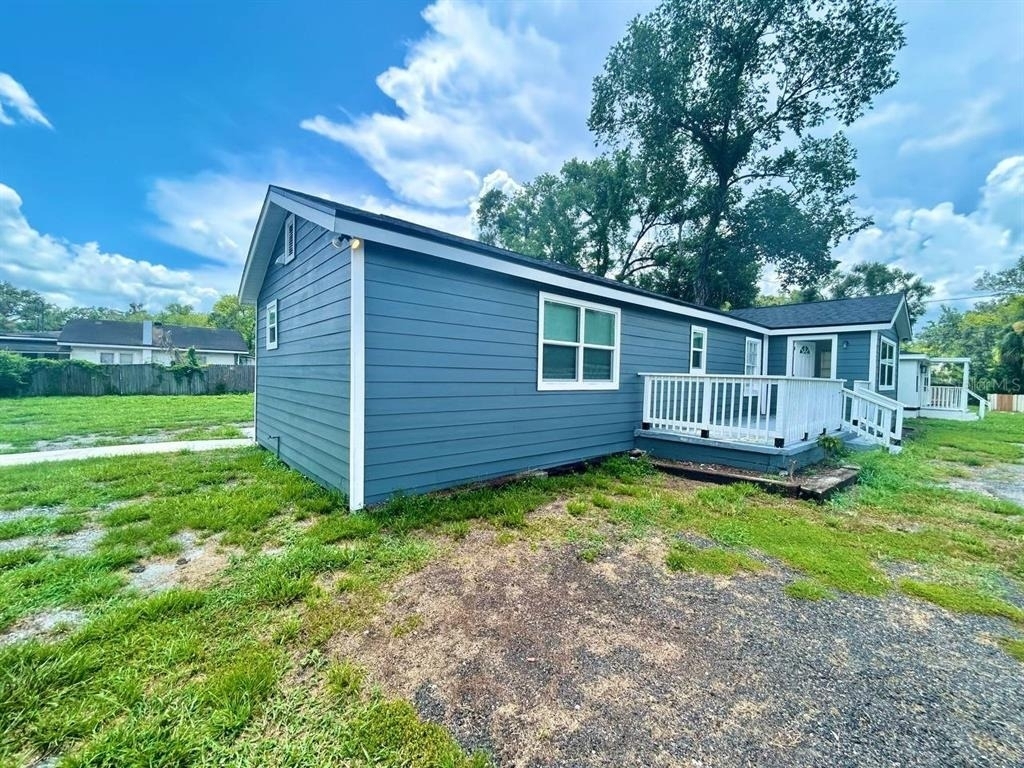 8004 N Marks Street - Photo 2