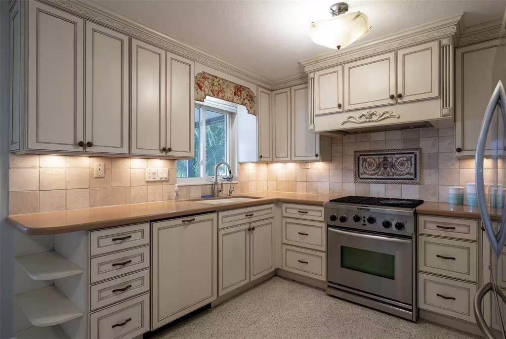 378 Westwinds Drive - Photo 30