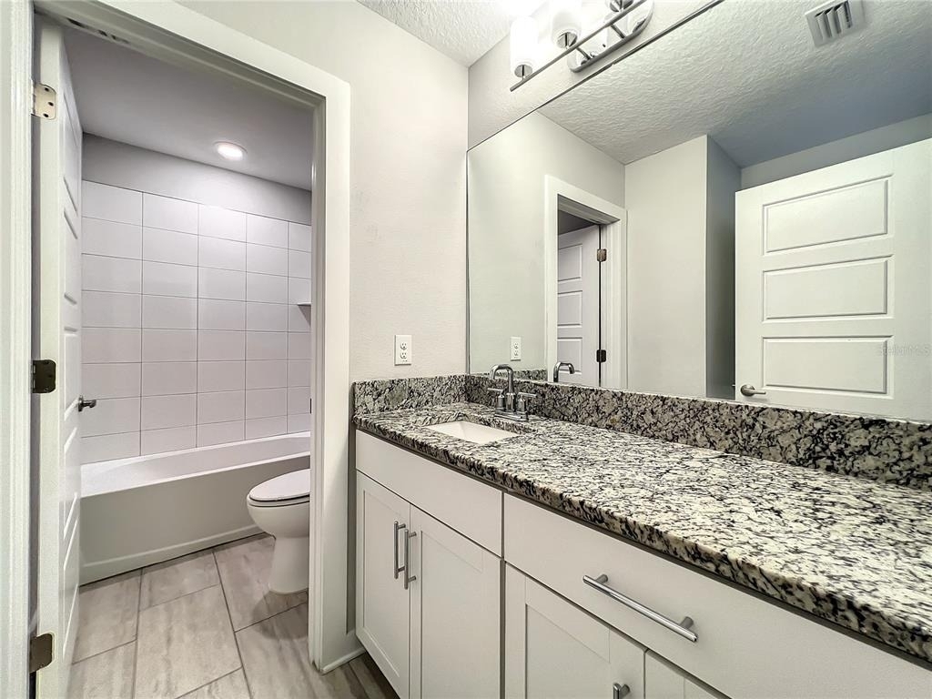 3715 W Wisconsin Avenue - Photo 33