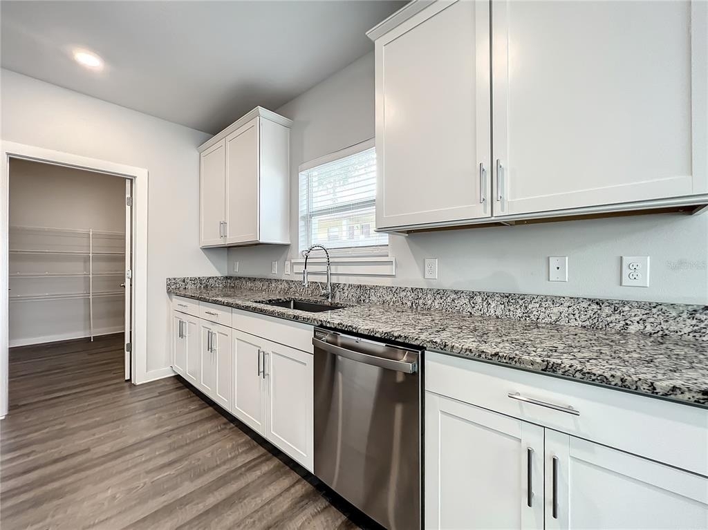 3715 W Wisconsin Avenue - Photo 21