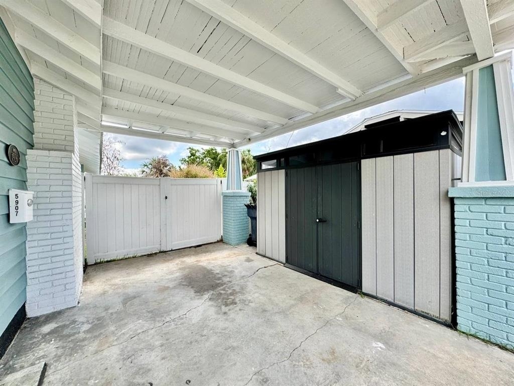 5907 N Ola Avenue - Photo 2
