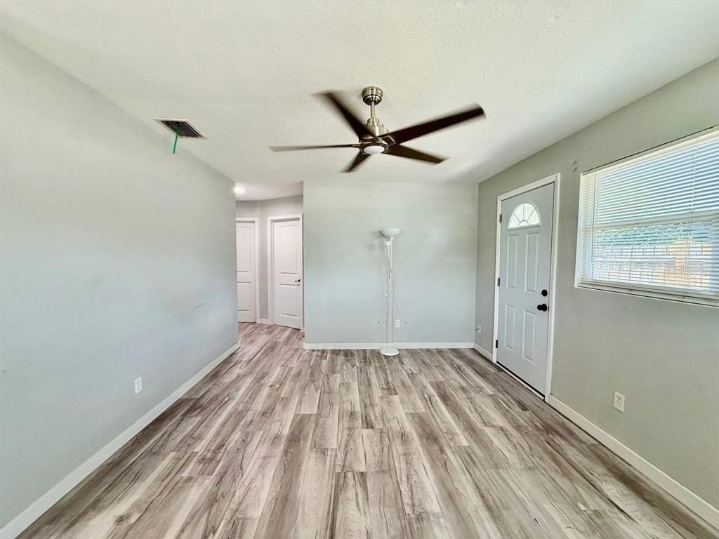 4406 W Trilby Avenue - Photo 8