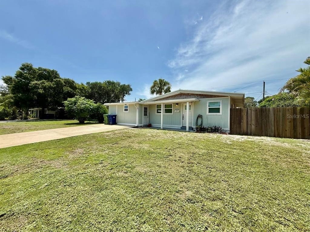 4406 W Trilby Avenue - Photo 2