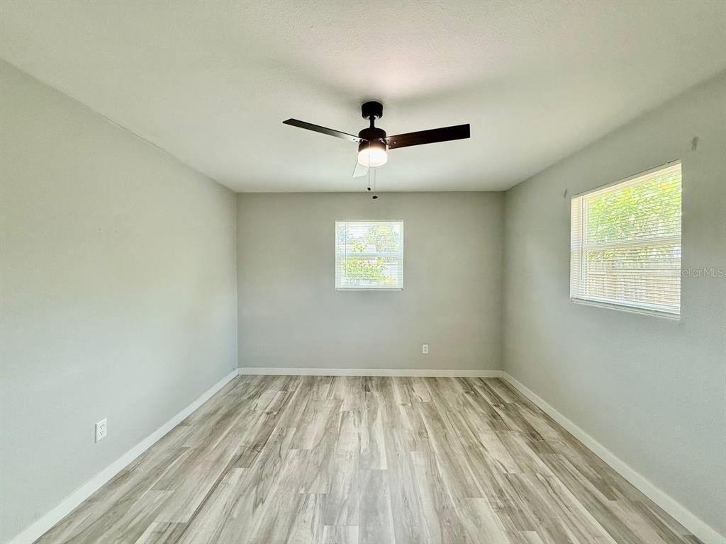 4406 W Trilby Avenue - Photo 15