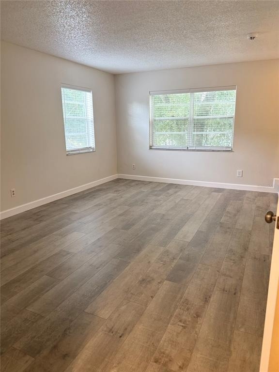 7128 Waterside Drive - Photo 4