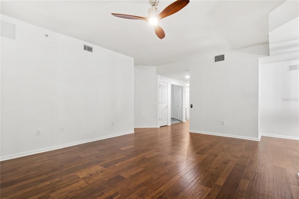 852 Lantern Way - Photo 17