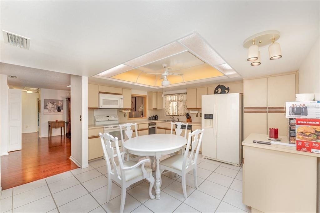 4240 Creekwood Lane - Photo 1