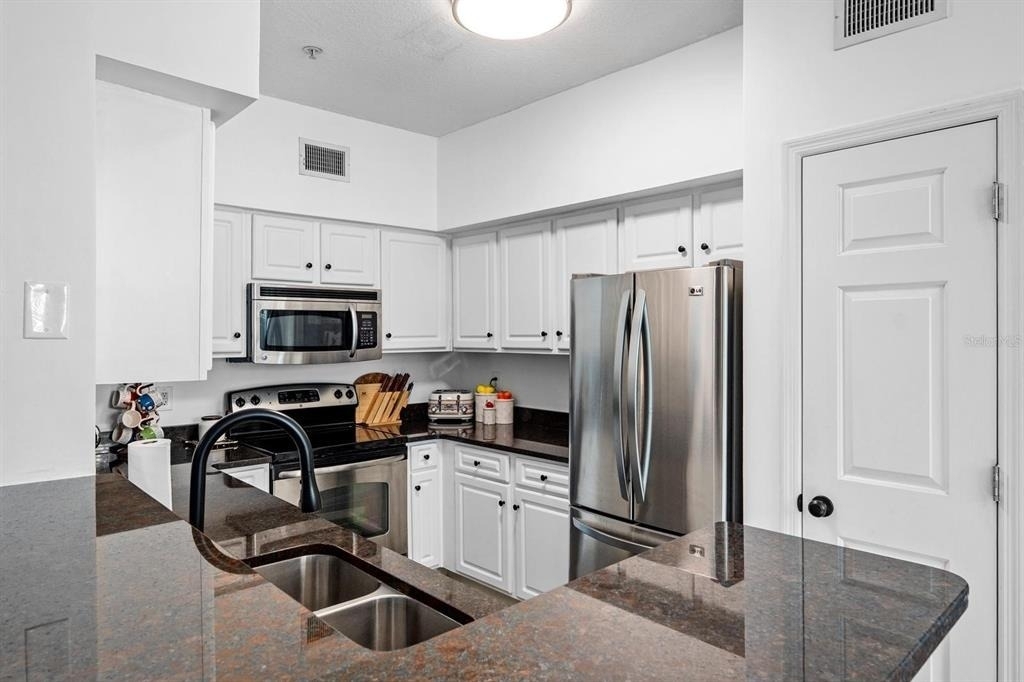 2010 E Palm Avenue - Photo 6