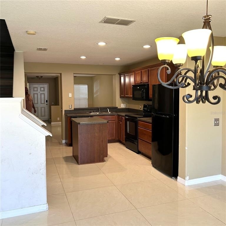 2568 Hidden Cove Lane - Photo 8