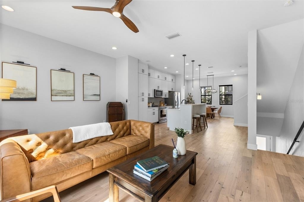 401 N Oregon Avenue - Photo 7