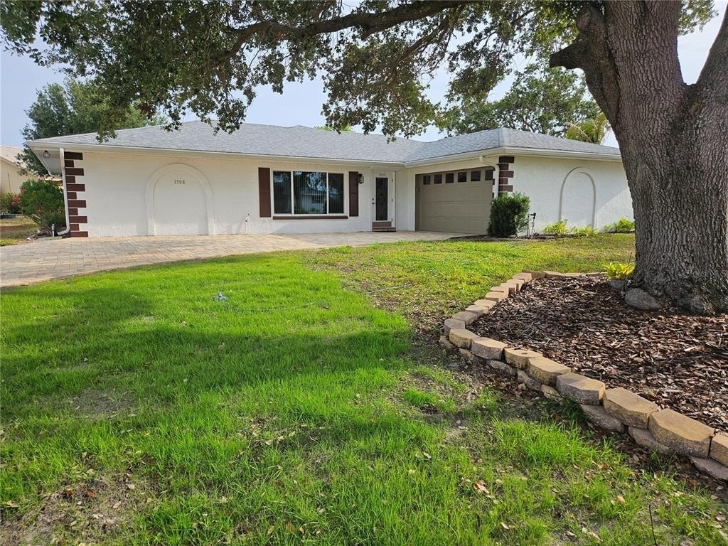 1508 Flamingo Lane - Photo 2