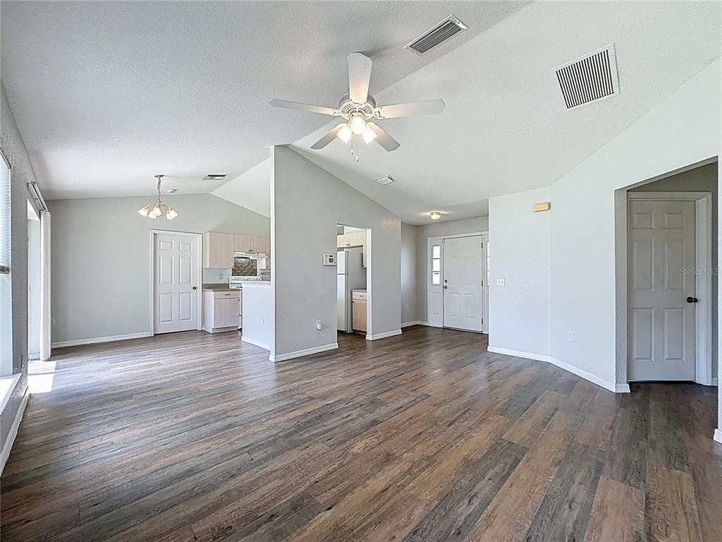 424 Danube Way - Photo 5