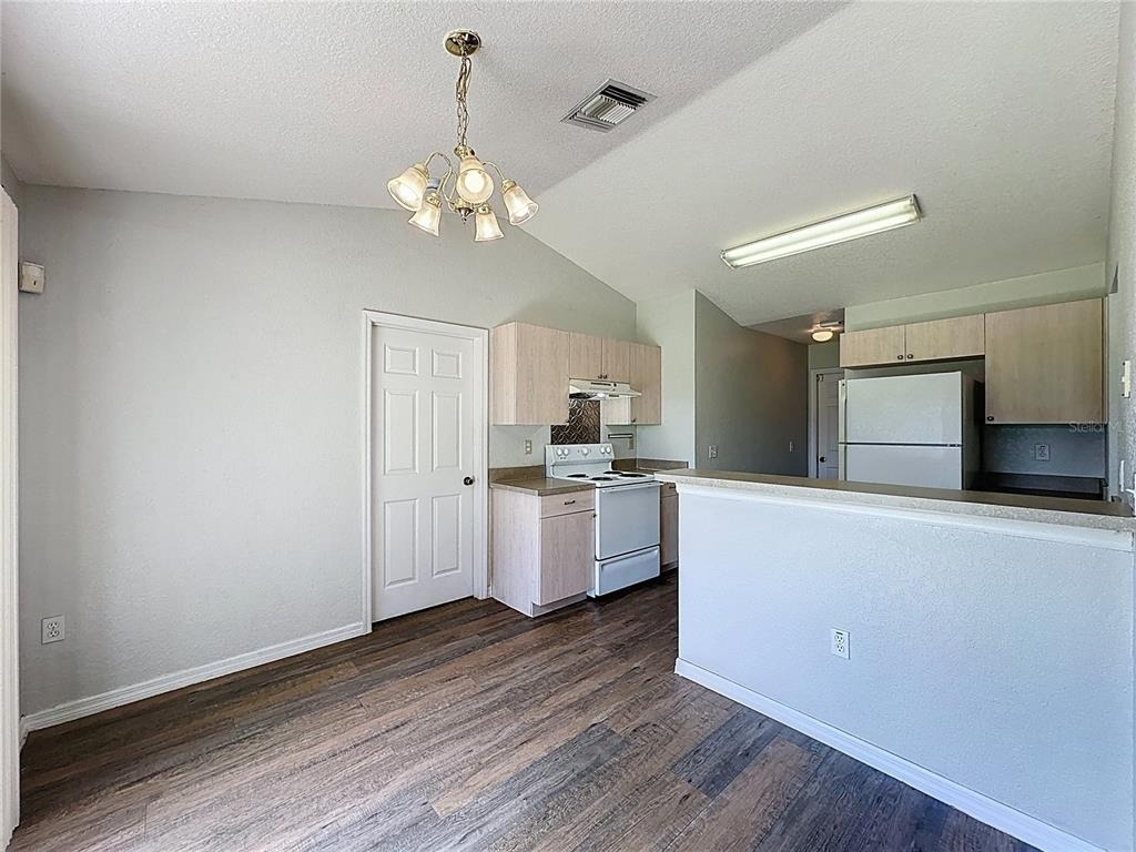 424 Danube Way - Photo 6