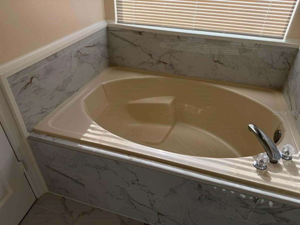 351 Corsica Court - Photo 16