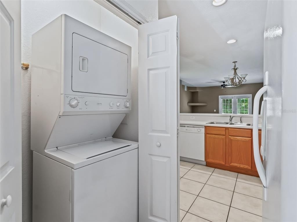 231 Ne 28th Avenue - Photo 8