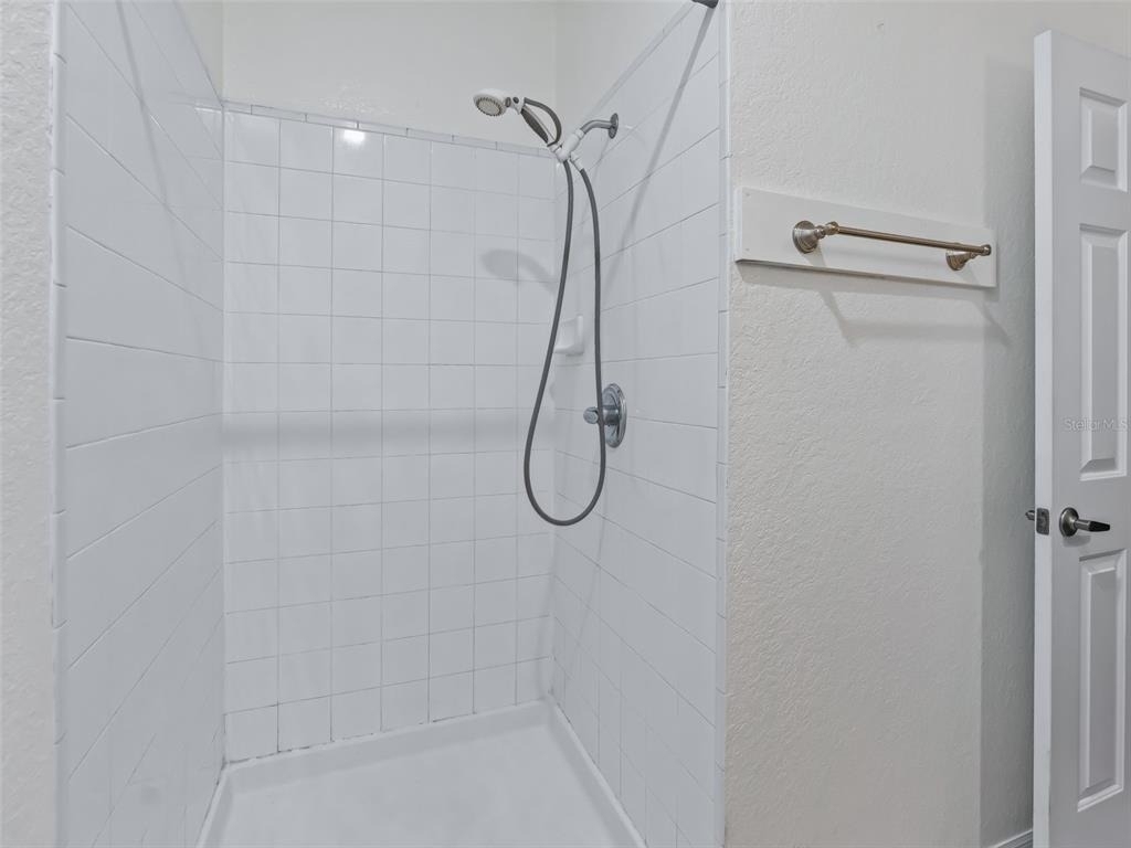 231 Ne 28th Avenue - Photo 17