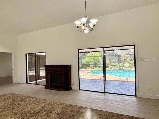 553 Walnut Grove Place - Photo 8