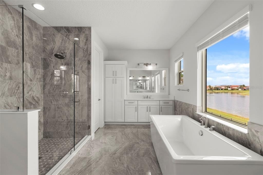 10511 Royal Cypress Way - Photo 37