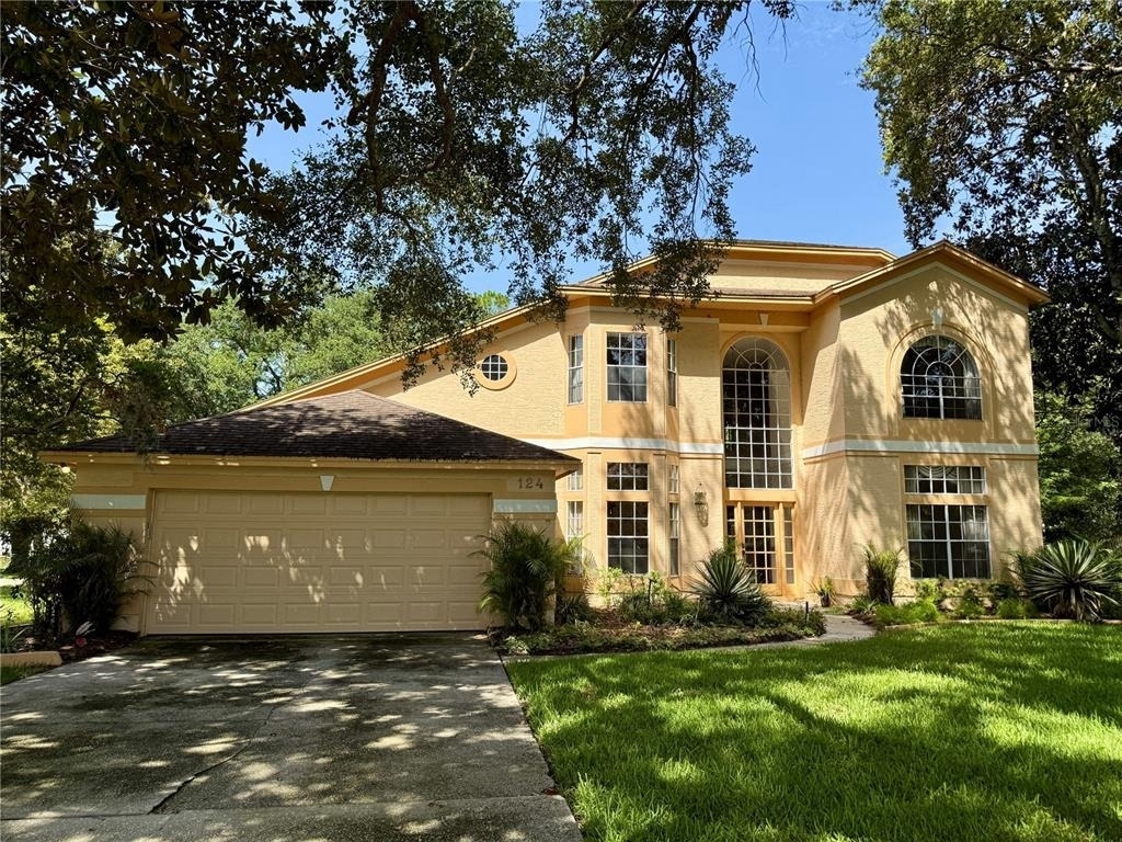 124 Estates Circle - Photo 0