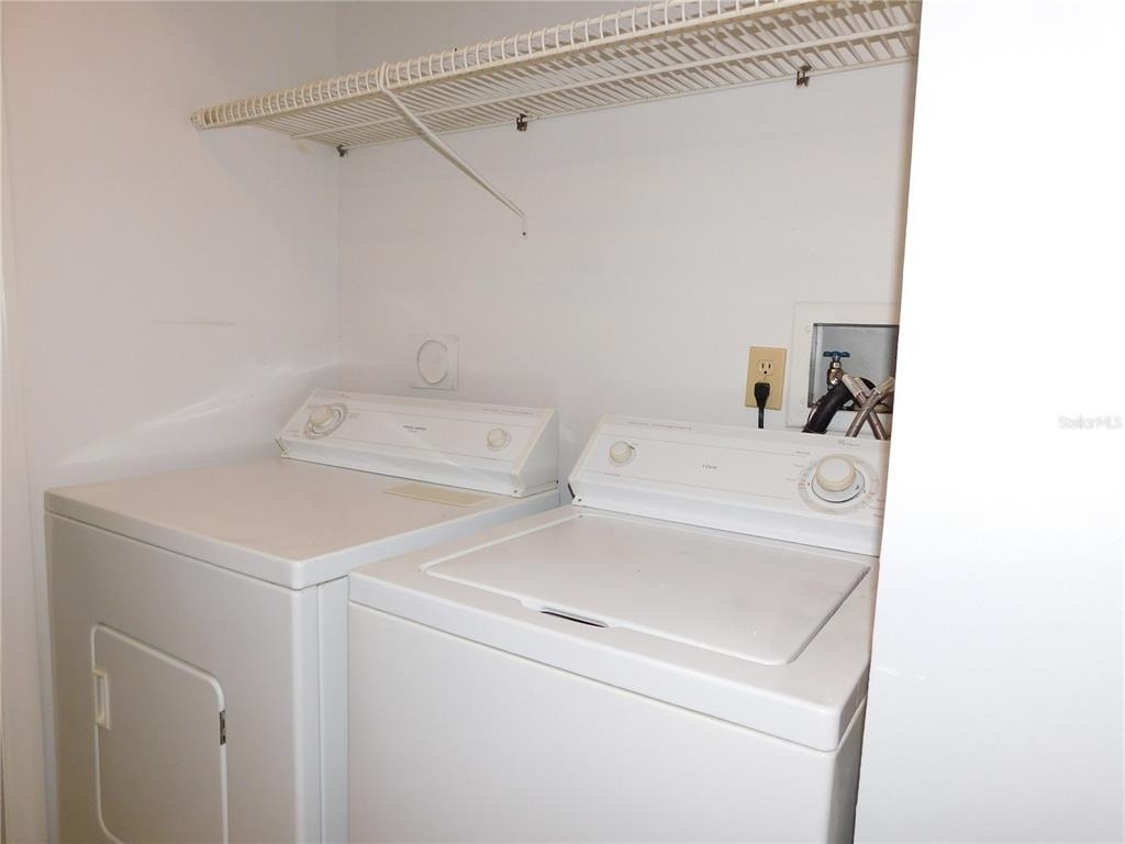 1118 Spring Meadow Drive - Photo 9