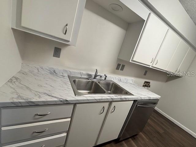 528 Orange Drive - Photo 6