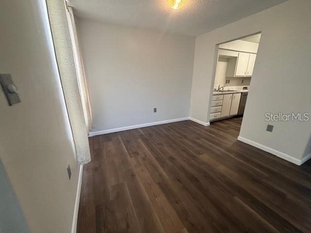 528 Orange Drive - Photo 4