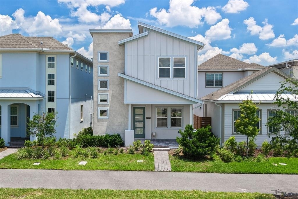 10129 Pearson Avenue - Photo 1