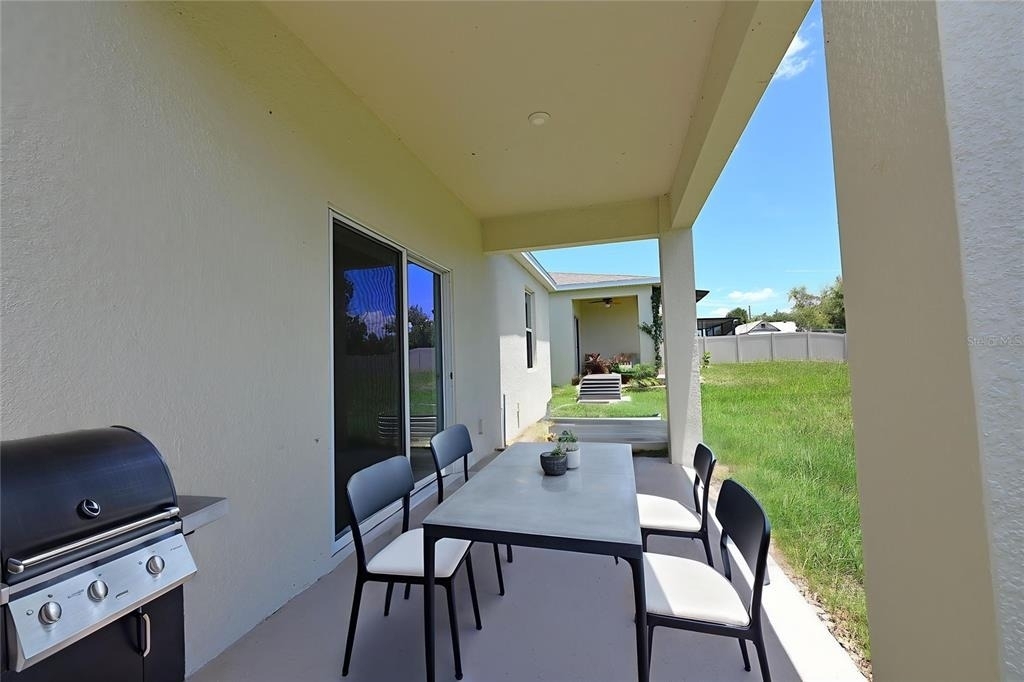 685 Crown Rose Drive - Photo 32