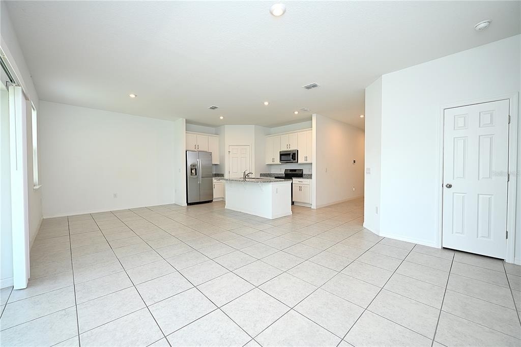 685 Crown Rose Drive - Photo 11