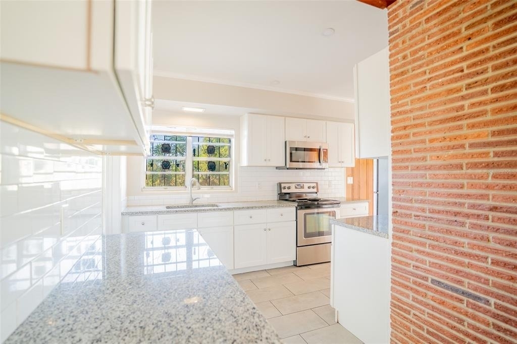 495 Avenue F Se - Photo 5