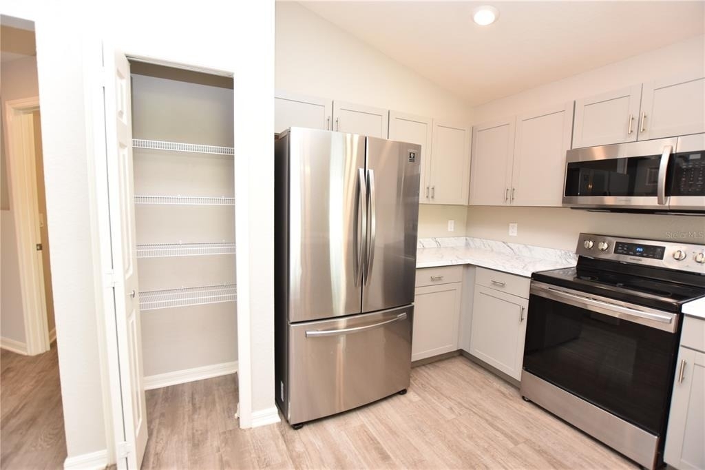 372 Cascara Lane - Photo 4