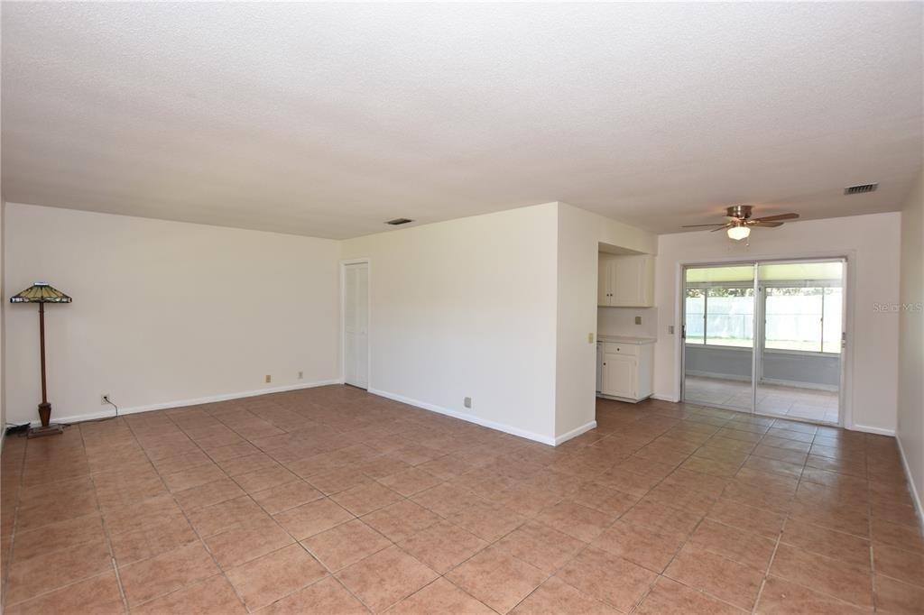204 Chaucer Lane - Photo 5