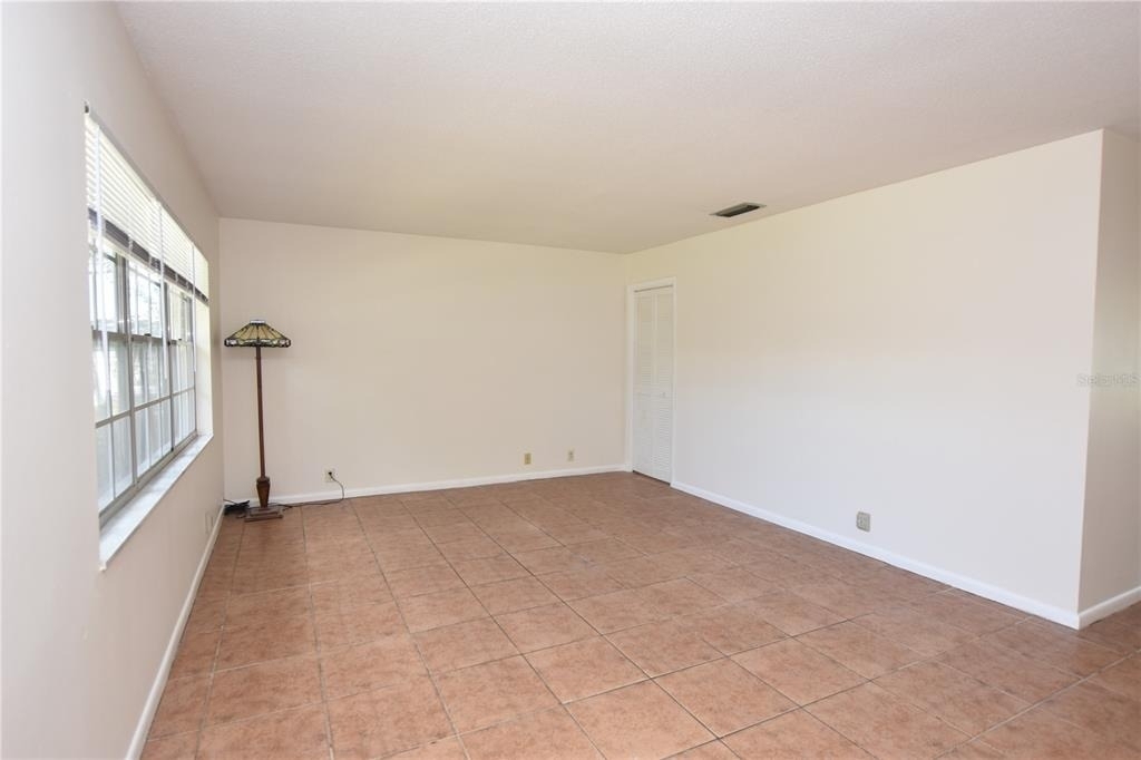 204 Chaucer Lane - Photo 6