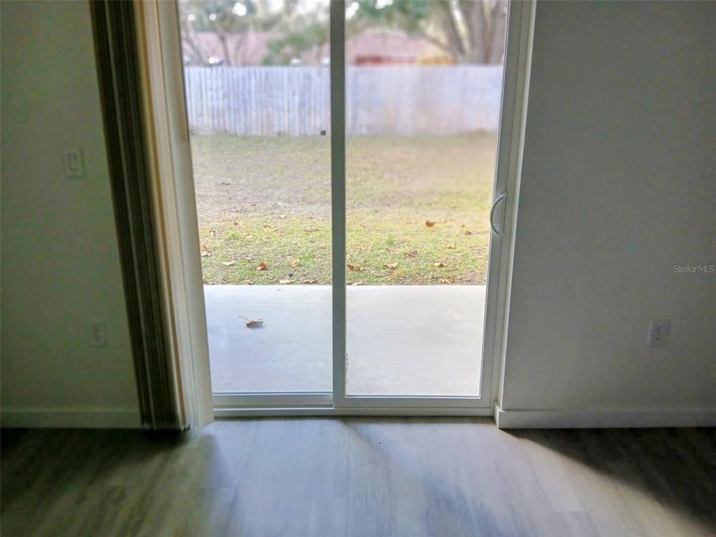 1583 Nw 29th Road - Photo 4