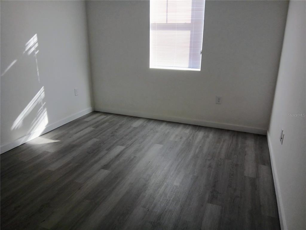 1583 Nw 29th Road - Photo 9