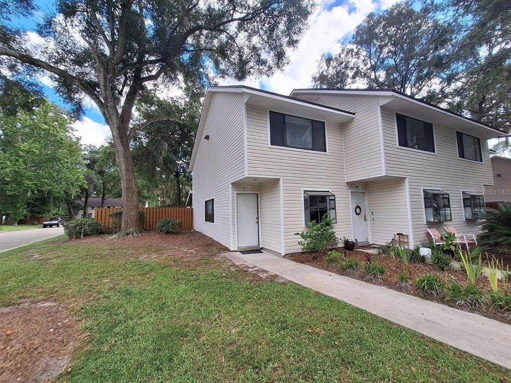 6111 Sw 8th Place - Photo 0