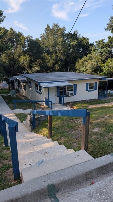 738 E Minneola Avenue - Photo 2