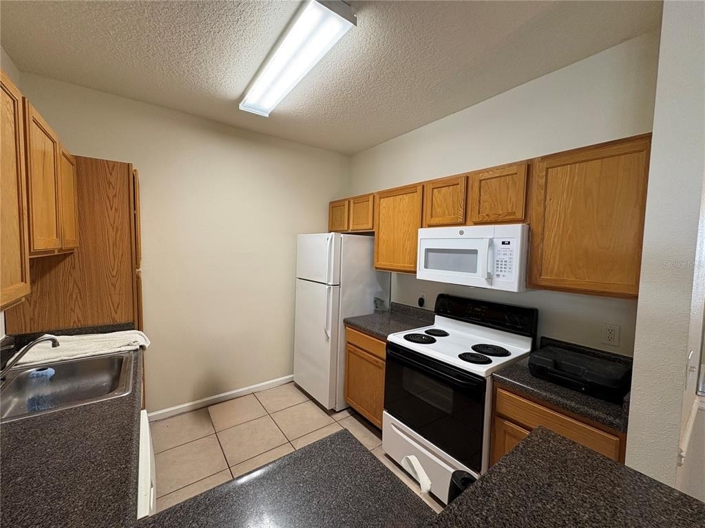 4802 51st Street W - Photo 5