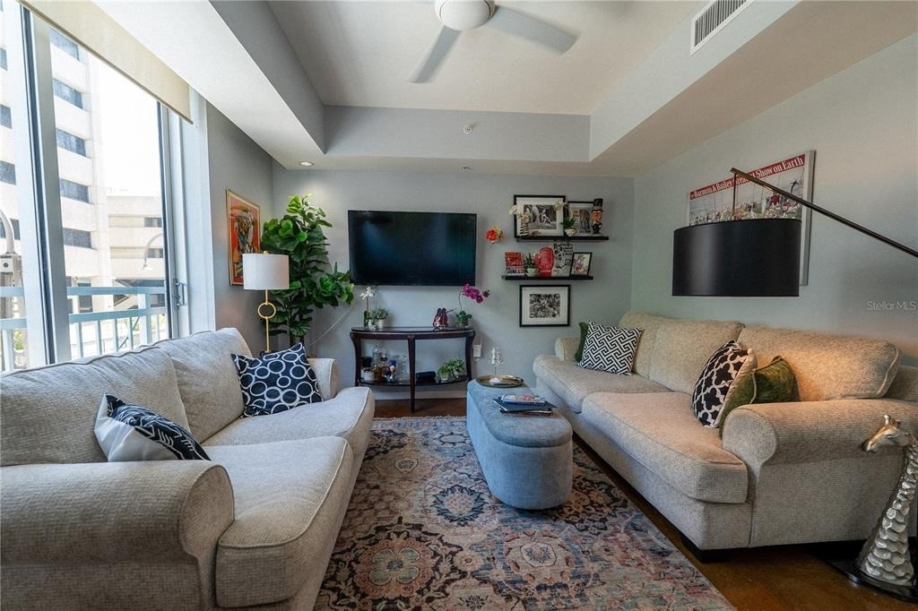 1350 Main Street - Photo 9