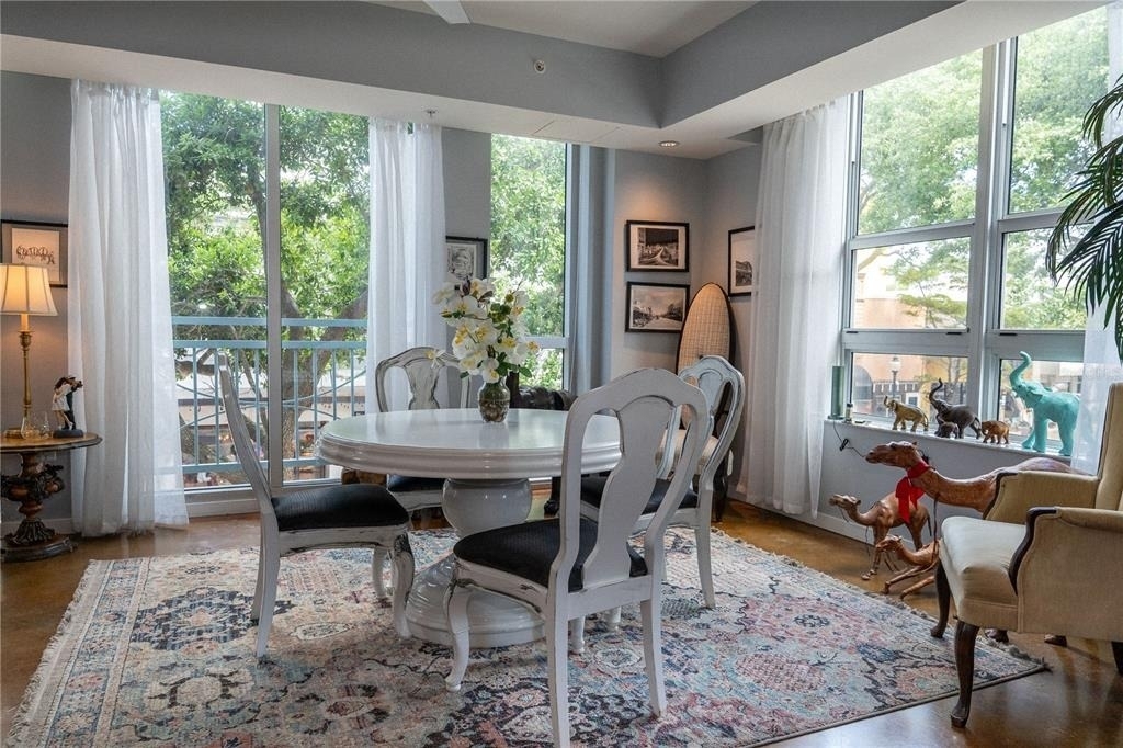 1350 Main Street - Photo 4