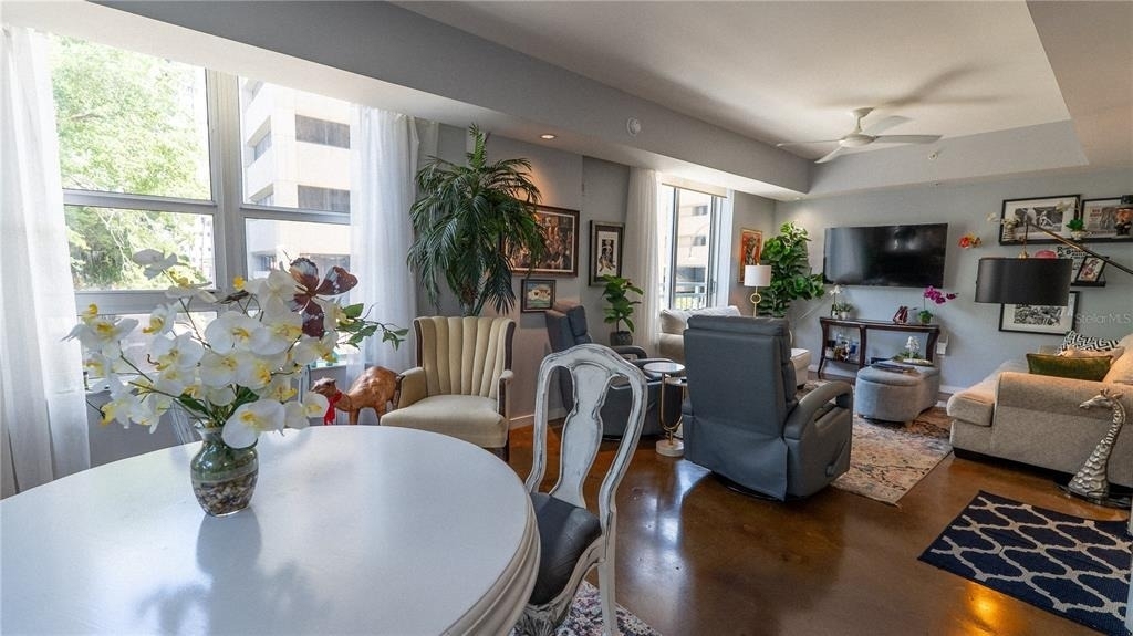 1350 Main Street - Photo 11