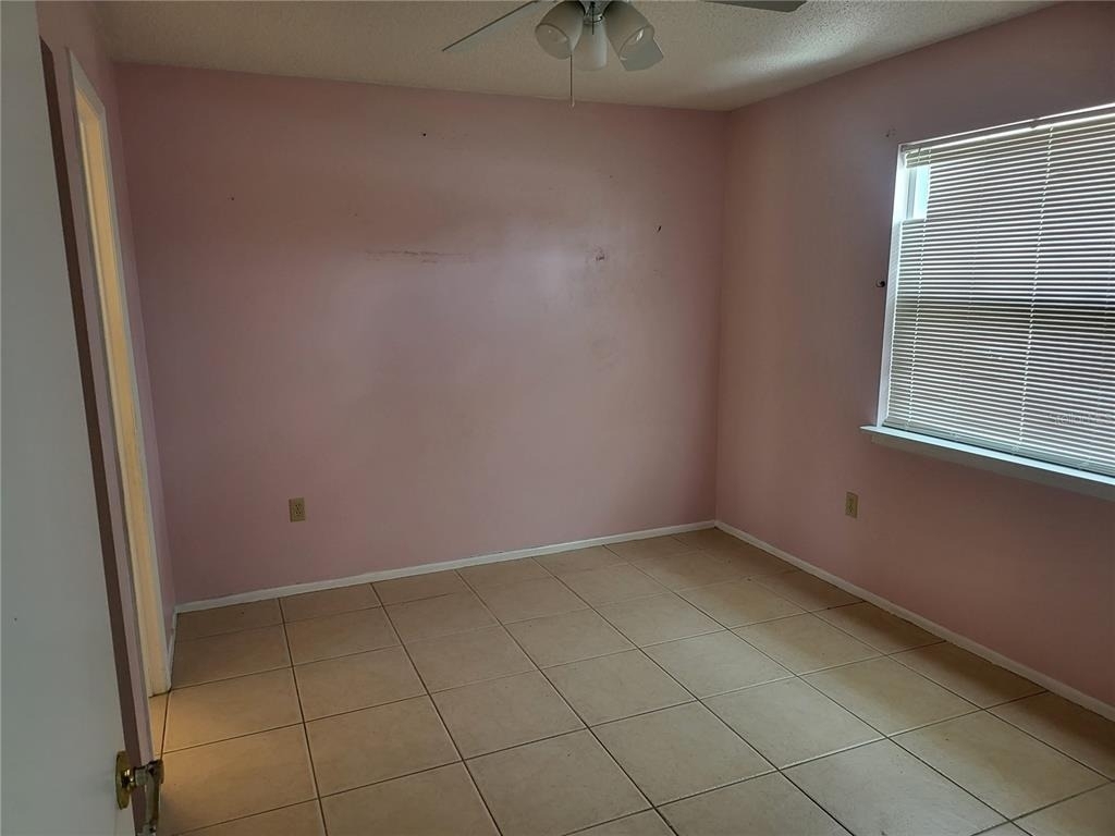 12165 Gulfstream Boulevard - Photo 10