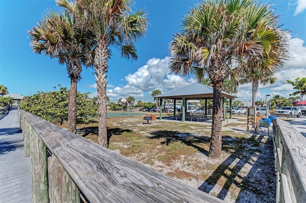 12165 Gulfstream Boulevard - Photo 35