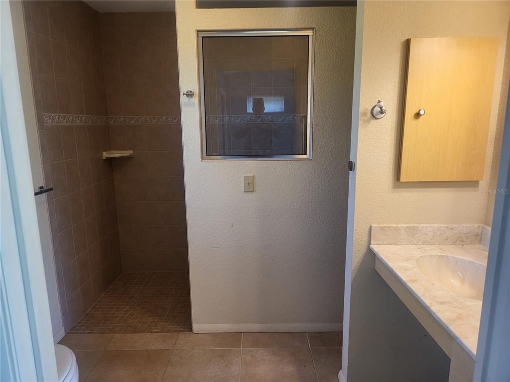 12165 Gulfstream Boulevard - Photo 5