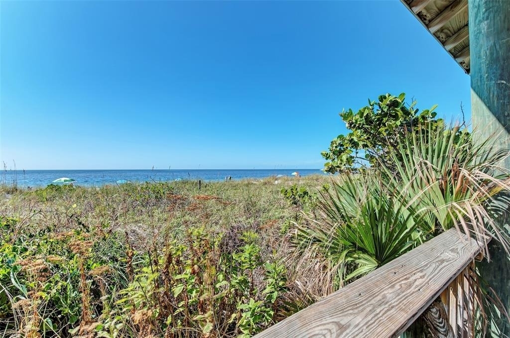 12165 Gulfstream Boulevard - Photo 33
