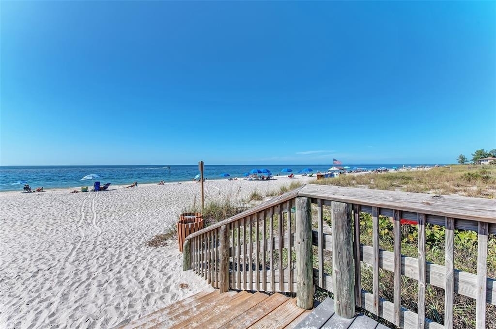 12165 Gulfstream Boulevard - Photo 37