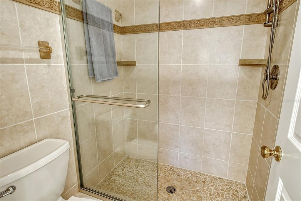 5644 Ashton Lake Drive - Photo 7